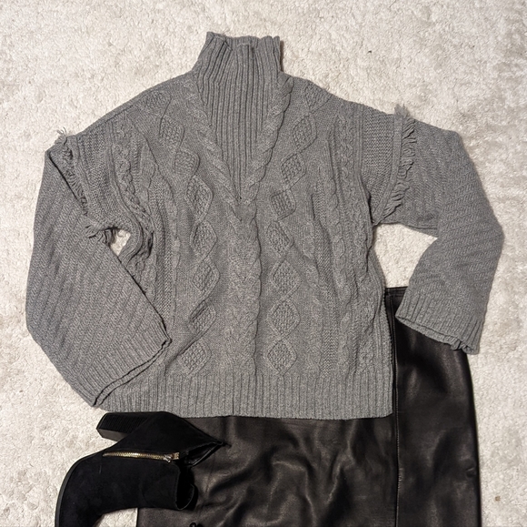 Cynthia Rowley sweater - Picture 1 of 2